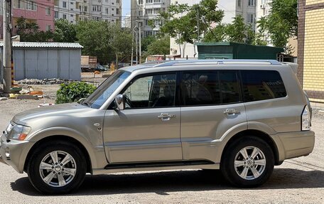 Mitsubishi Pajero IV, 2006 год, 1 400 000 рублей, 7 фотография