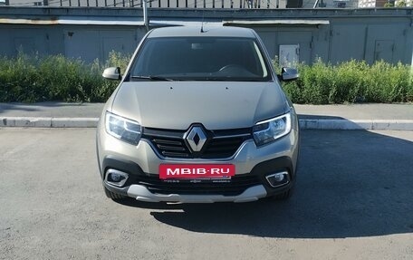 Renault Logan II, 2021 год, 1 150 000 рублей, 2 фотография