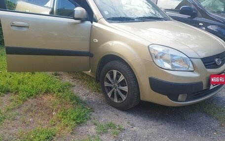 KIA Rio II, 2006 год, 700 000 рублей, 2 фотография