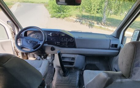 Volkswagen Transporter T4, 1998 год, 380 000 рублей, 10 фотография