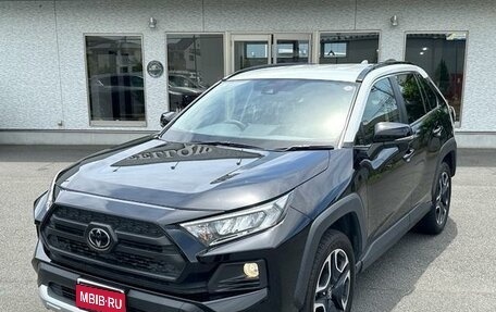 Toyota RAV4, 2020 год, 2 500 000 рублей, 1 фотография