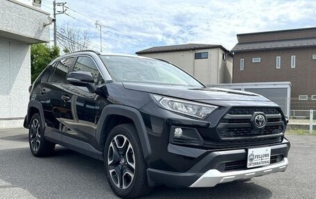 Toyota RAV4, 2020 год, 2 500 000 рублей, 3 фотография