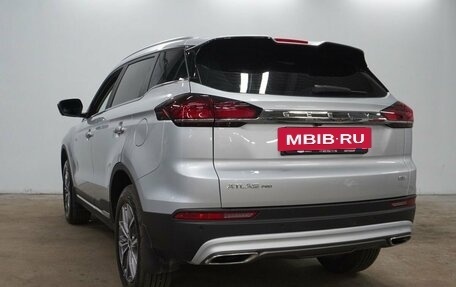 Geely Atlas, 2023 год, 2 750 000 рублей, 8 фотография