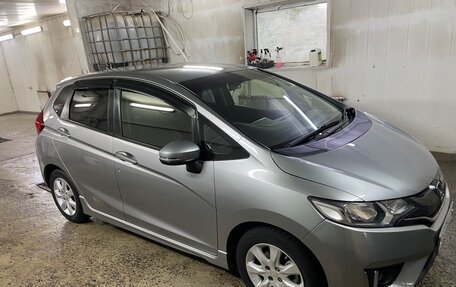 Honda Fit III, 2014 год, 995 000 рублей, 5 фотография