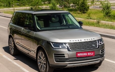 Land Rover Range Rover IV рестайлинг, 2019 год, 16 800 000 рублей, 10 фотография