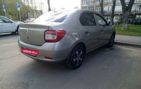 Renault Logan II, 2015 год, 725 000 рублей, 5 фотография