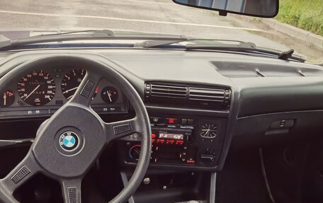 BMW 3 серия, 1984 год, 310 000 рублей, 9 фотография