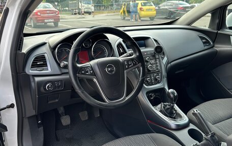 Opel Astra J, 2012 год, 1 190 000 рублей, 10 фотография