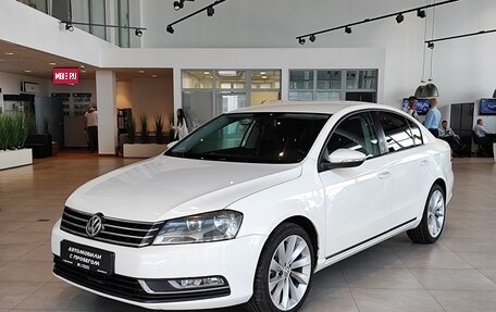 Volkswagen Passat B7, 2011 год, 1 150 000 рублей, 1 фотография