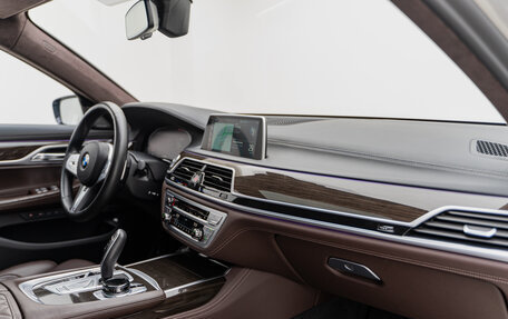 BMW 7 серия, 2021 год, 10 290 000 рублей, 11 фотография