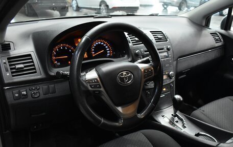 Toyota Avensis III рестайлинг, 2009 год, 1 250 000 рублей, 13 фотография