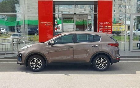 KIA Sportage IV рестайлинг, 2018 год, 2 299 000 рублей, 8 фотография