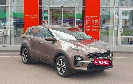 KIA Sportage IV рестайлинг, 2018 год, 2 299 000 рублей, 3 фотография