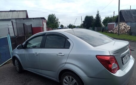 Chevrolet Aveo III, 2014 год, 800 000 рублей, 4 фотография