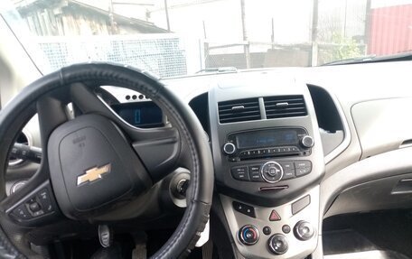 Chevrolet Aveo III, 2014 год, 800 000 рублей, 7 фотография