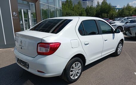 Renault Logan II, 2015 год, 784 000 рублей, 2 фотография