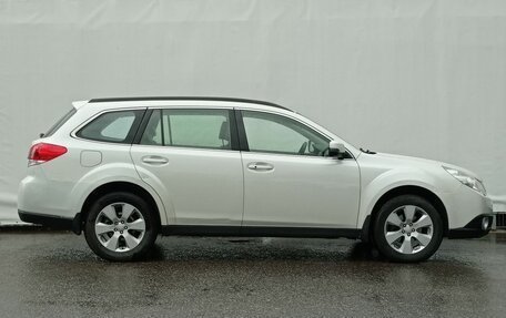 Subaru Legacy VII, 2011 год, 1 470 000 рублей, 4 фотография