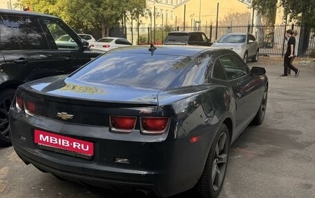 Chevrolet Camaro IV, 2010 год, 2 000 000 рублей, 4 фотография