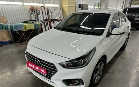 Hyundai Solaris II рестайлинг, 2018 год, 1 599 000 рублей, 1 фотография