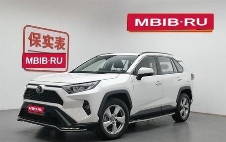 Toyota RAV4, 2020 год, 2 400 000 рублей, 1 фотография