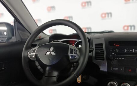 Mitsubishi Outlander III рестайлинг 3, 2007 год, 1 029 000 рублей, 9 фотография