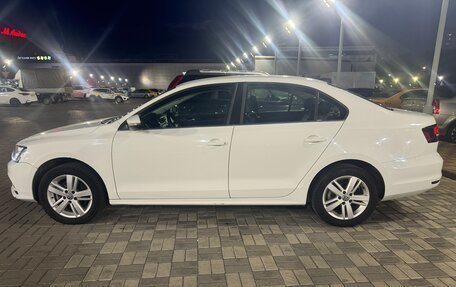 Volkswagen Jetta VI, 2016 год, 1 450 000 рублей, 7 фотография