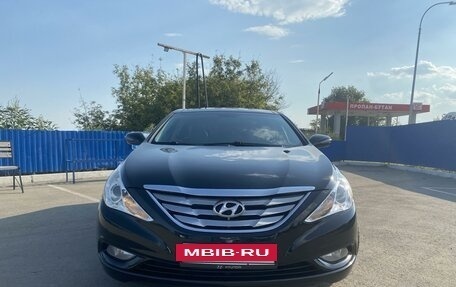 Hyundai Sonata VI, 2012 год, 1 520 000 рублей, 5 фотография