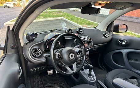 Smart Fortwo III, 2017 год, 1 100 000 рублей, 8 фотография