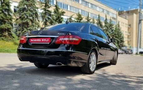 Mercedes-Benz E-Класс, 2012 год, 2 950 000 рублей, 10 фотография