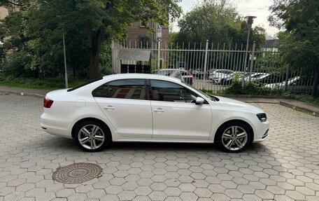 Volkswagen Jetta VI, 2016 год, 1 820 000 рублей, 2 фотография