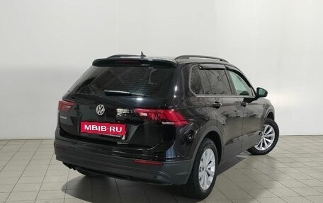 Volkswagen Tiguan II, 2020 год, 2 590 000 рублей, 4 фотография