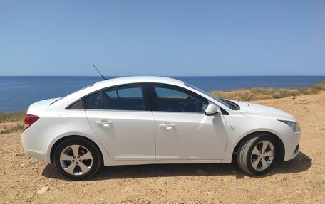 Chevrolet Cruze II, 2012 год, 915 000 рублей, 4 фотография