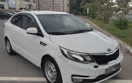 KIA Rio III рестайлинг, 2016 год, 650 000 рублей, 2 фотография