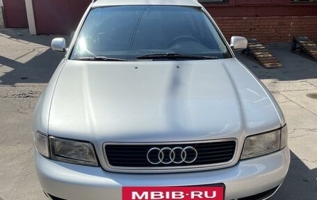 Audi A4, 1998 год, 590 000 рублей, 6 фотография