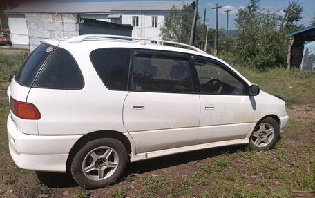 Toyota Ipsum II, 1996 год, 450 000 рублей, 2 фотография