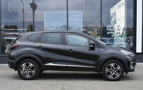 Renault Kaptur I рестайлинг, 2017 год, 1 550 000 рублей, 4 фотография