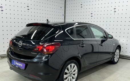 Opel Astra J, 2010 год, 749 000 рублей, 2 фотография