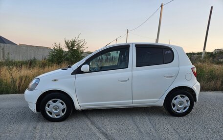 Toyota Vitz, 2000 год, 500 000 рублей, 3 фотография