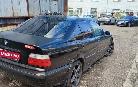 BMW 3 серия, 1993 год, 400 000 рублей, 3 фотография