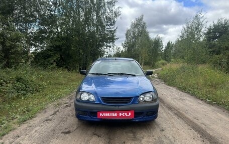 Toyota Avensis III рестайлинг, 1998 год, 165 000 рублей, 2 фотография