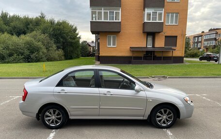 KIA Cerato I, 2004 год, 600 000 рублей, 4 фотография