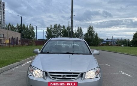 KIA Cerato I, 2004 год, 600 000 рублей, 2 фотография