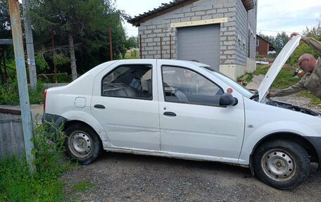 Renault Logan I, 2011 год, 140 000 рублей, 3 фотография