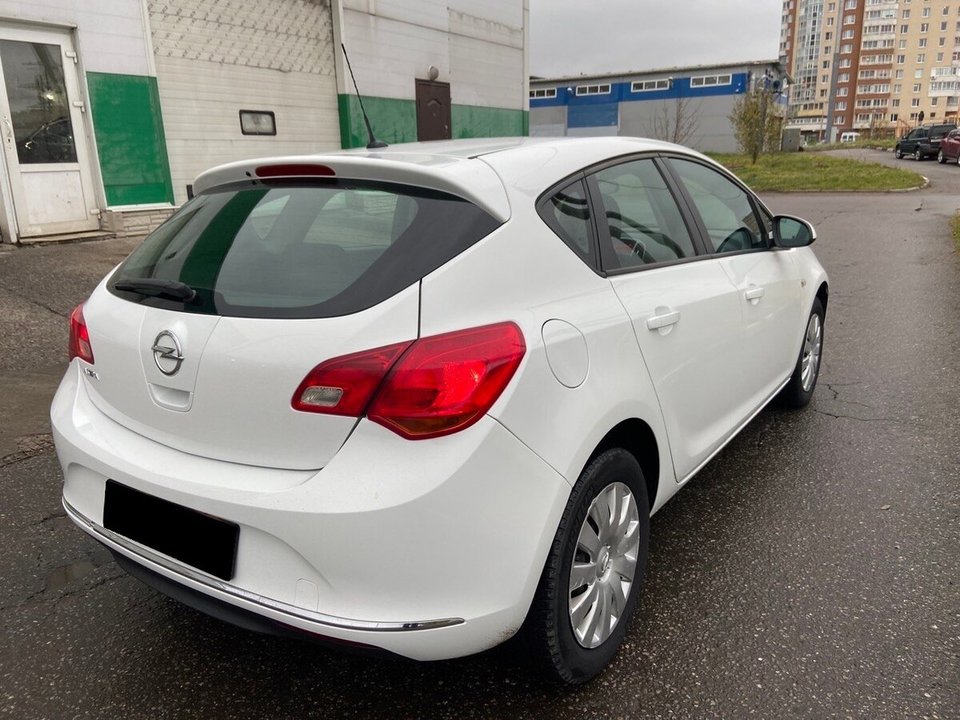 Opel Astra J рестайлинг, 2016 год, 350 000 рублей, 3 фотография