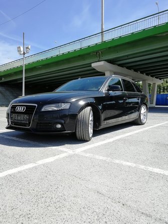 Audi A4 B8, 2009 год, 350 000 рублей, 1 фотография