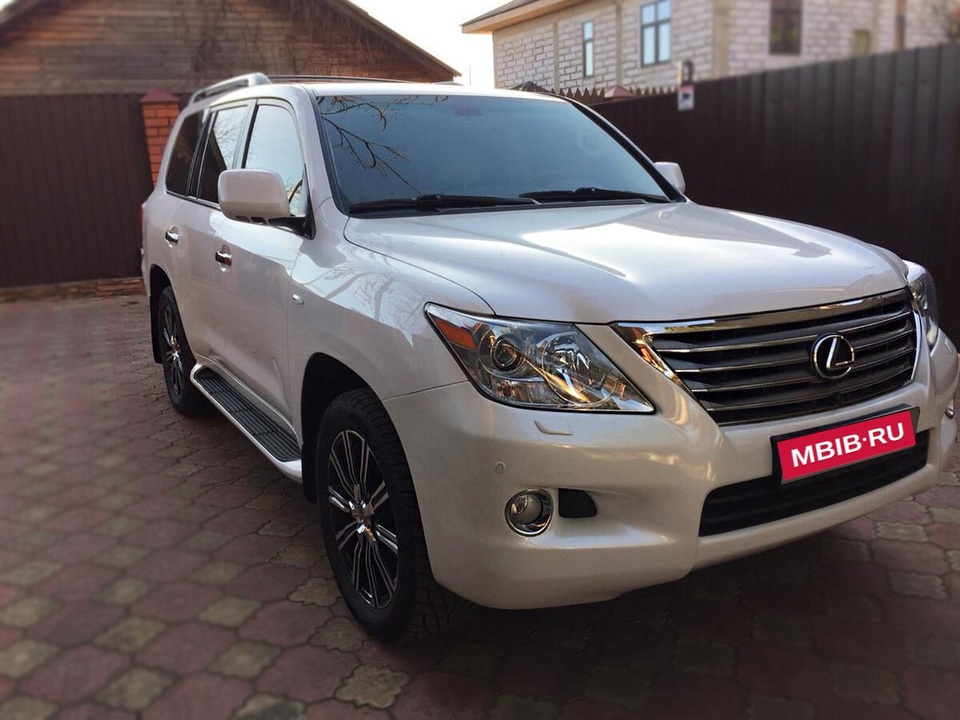 Lexus LX III, 2009 год, 1 000 000 рублей, 1 фотография