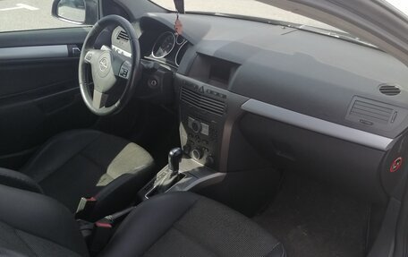 Opel Astra H, 2005 год, 600 000 рублей, 6 фотография