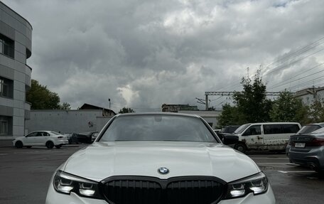 BMW 3 серия, 2019 год, 3 750 000 рублей, 2 фотография