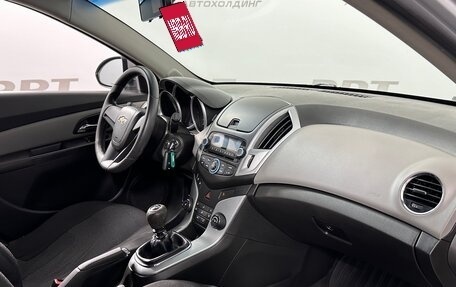 Chevrolet Cruze II, 2013 год, 925 000 рублей, 5 фотография