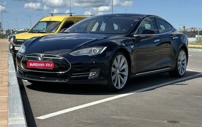 Tesla Model S I, 2015 год, 2 700 000 рублей, 1 фотография